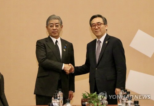 한일 외교장관.<외교부 제공>